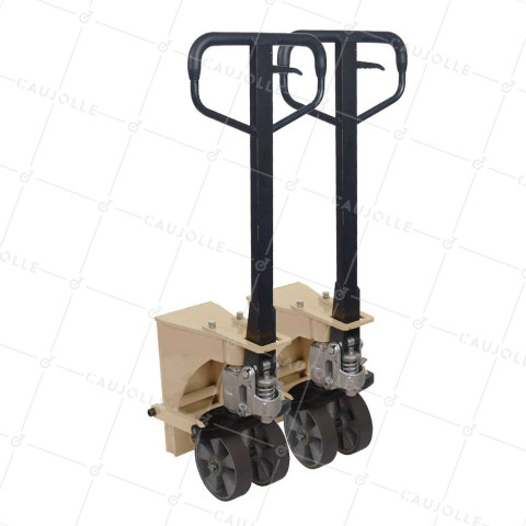 PALLET TRUCK FOR CONTAINER WITH SIDE FIXING - LEFT RIGHT SET • Caujolle